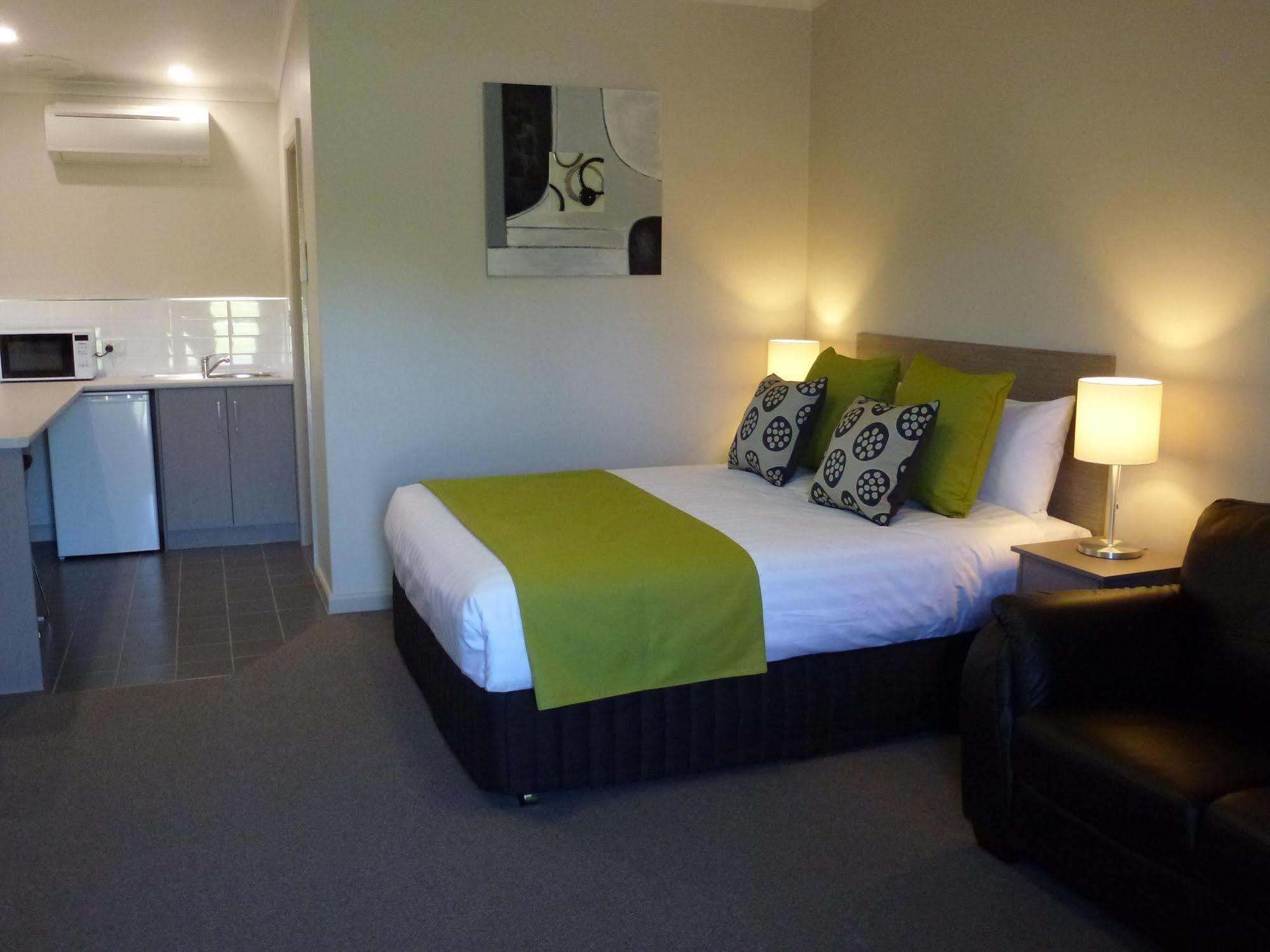 Tower Motor Inn Mount Gambier Exteriör bild